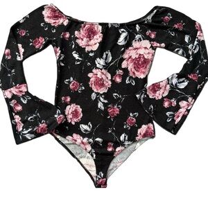 CHARLOTTE RUSSE BLACK & PINK FLORAL OFF THE SHOULDER BODYSUIT WITH BELL SLEEVES